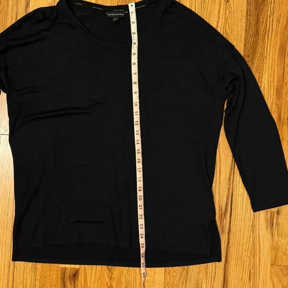Banana Republic Black Stretch Knit Long Sleeve Top Size L NWOT - Picture 7 of 8